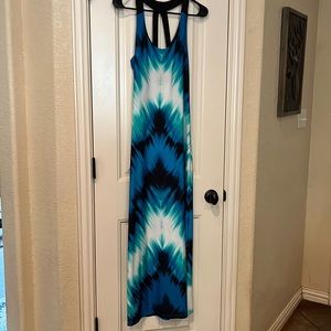 Venus Maxi Dress Size M